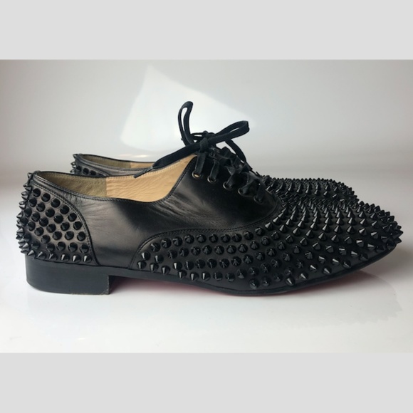louboutin dress shoes